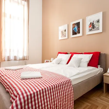 Easy Star 3* Budapest