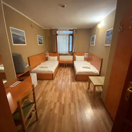 Easy Star 3* Budapest