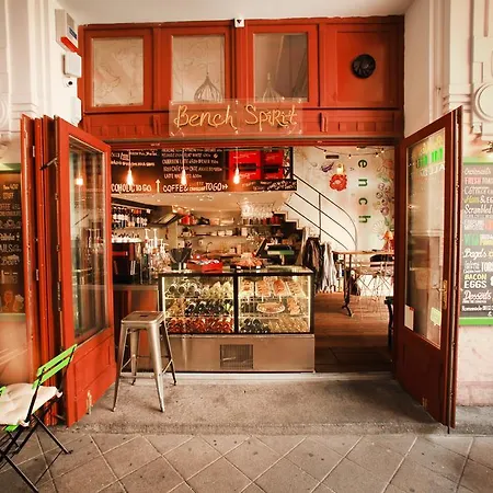 호텔 Easy Star 3*