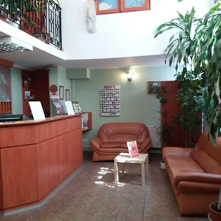 Easy Star Budapest