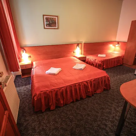 Easy Star Hotel 3*